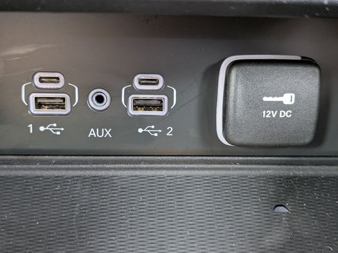 New 2025 Jeep Grand Cherokee L Altitude image 22