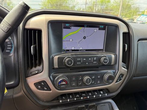Used 2019 GMC Sierra 2500 Denali w/ Duramax Plus Package image 20