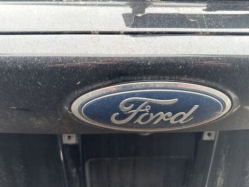 Used 2017 Ford Escape Titanium w/ Equipment Group 301A image 12