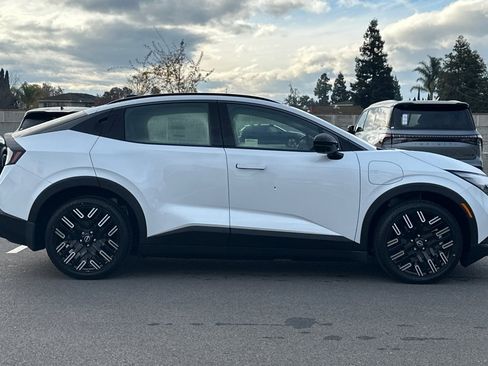 New 2026 Nissan Leaf S+ w/ Floor Mat Package (S+) image 3