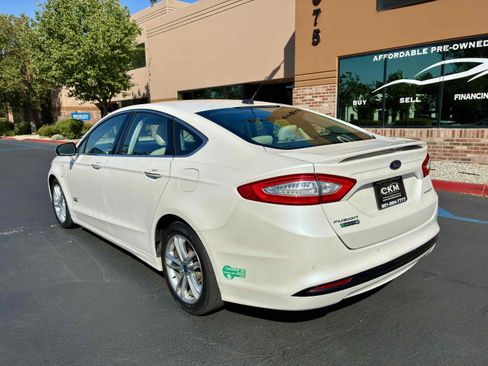 Used 2016 Ford Fusion Energi Titanium w/ Driver Assist Package FWD image 10