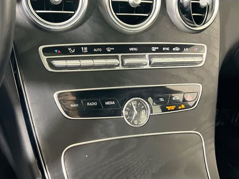 Used 2019 Mercedes-Benz C 300 4MATIC Sedan image 14