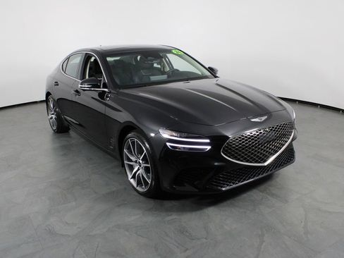 Used 2026 Genesis G70 2.5T Prestige RWD image 4