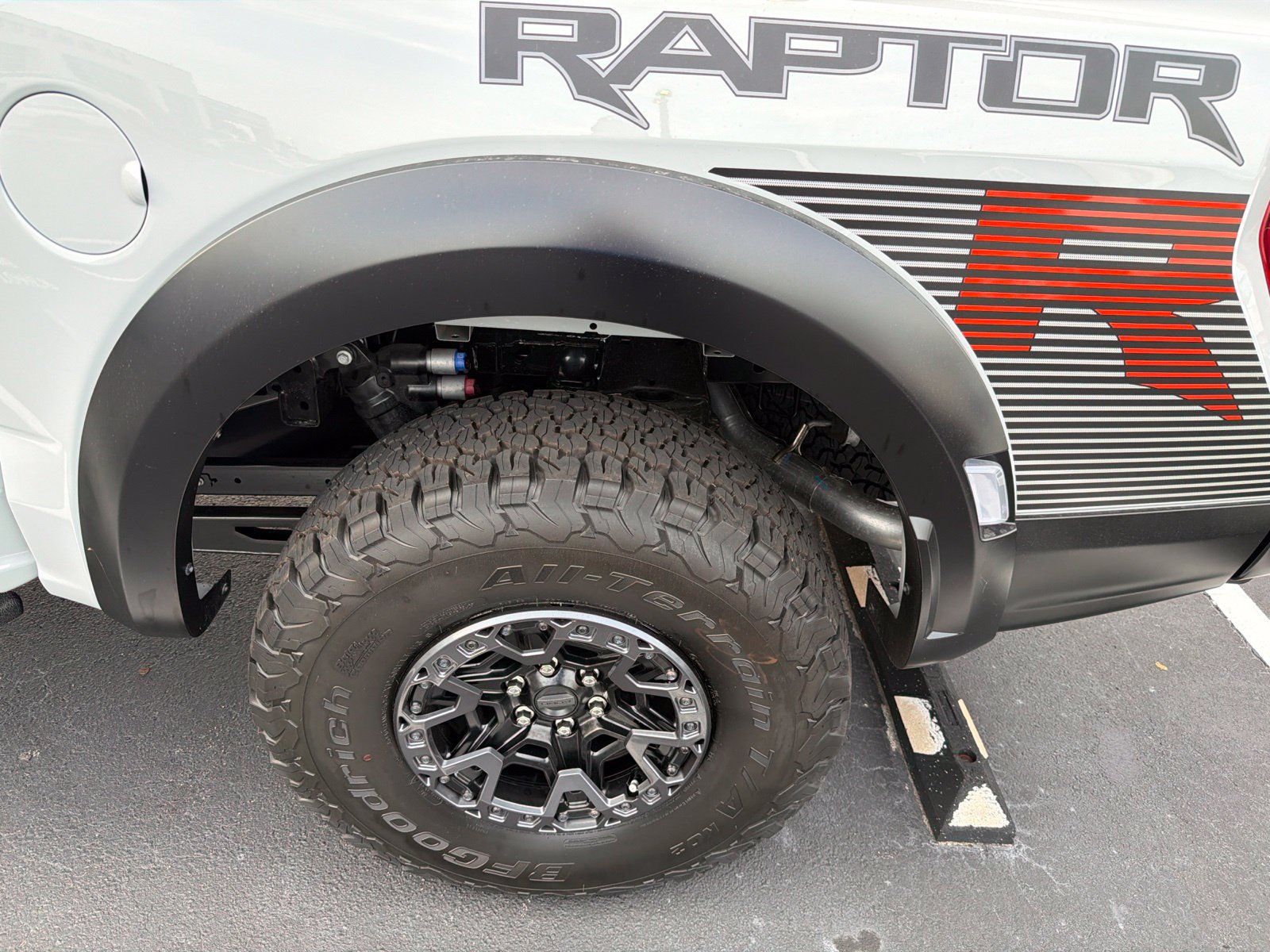 Used 2026 Ford F150 Raptor w/ Equipment Group 803A Raptor R AWD/4WD image 20