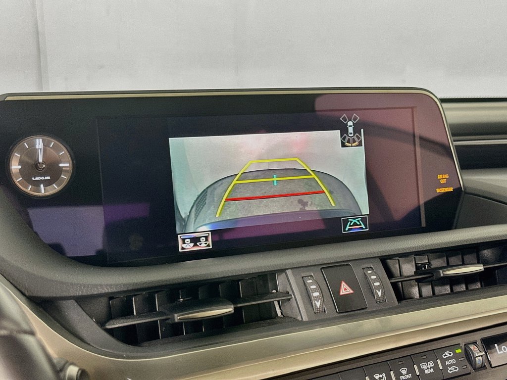 Used 2020 Lexus ES 350 w/ Premium Package FWD image 11