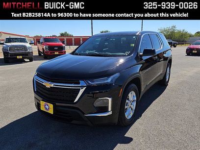 Used 2022 Chevrolet Traverse LS