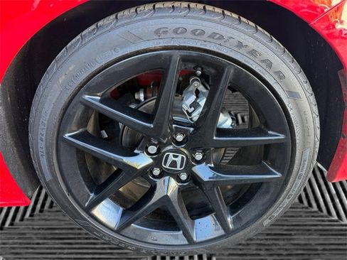 Used 2024 Honda Civic Sport image 31