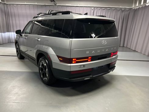 Used 2025 Hyundai Santa Fe SEL AWD/4WD image 5