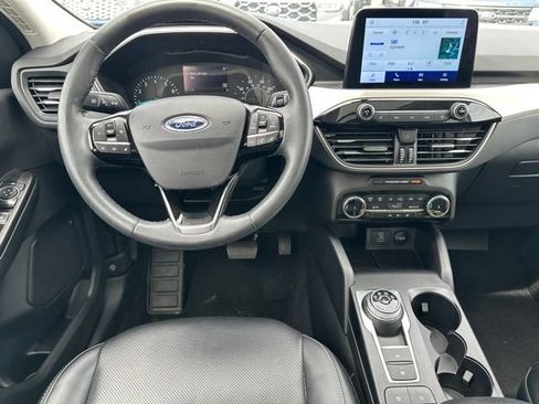 Used 2022 Ford Escape SEL AWD/4WD image 17