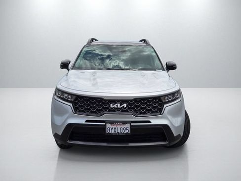 Used 2022 Kia Sorento S w/ Panoramic Sunroof Package AWD/4WD image 2