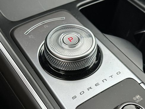 Certified 2026 Kia Sorento EX AWD/4WD image 20