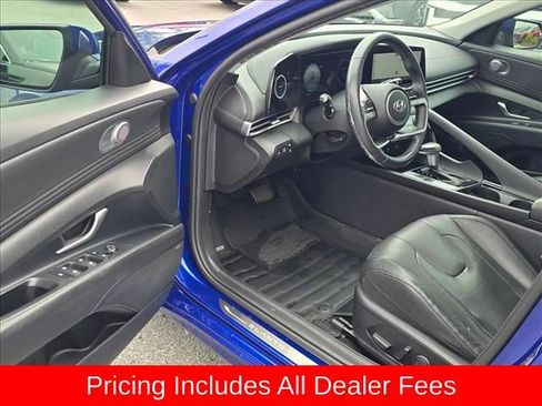 Certified 2023 Hyundai Elantra Limited FWD image 9