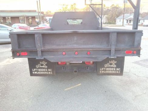 Used 1998 Chevrolet Silverado 3500 2WD Regular Cab w/ Comfort & Convenience Pkg image 5