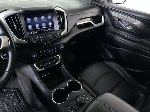 Used 2024 GMC Terrain SLT AWD/4WD image 36