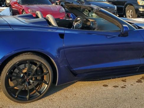 Used 2017 Chevrolet Corvette Grand Sport w/ Grand Sport Heritage Package RWD image 15