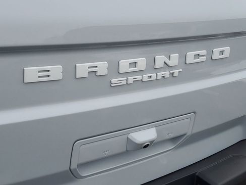 New 2026 Ford Bronco Sport Outer Banks w/ Outer Banks Tech Package+ AWD/4WD image 36