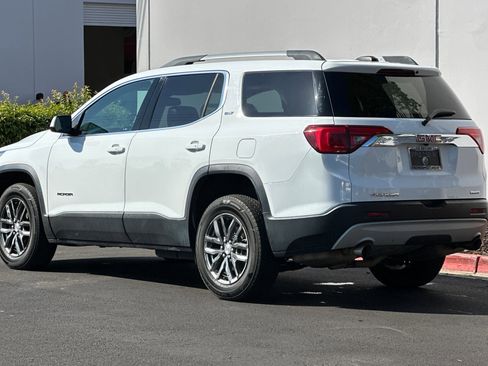 Used 2018 GMC Acadia SLT image 6