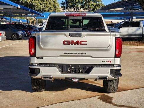Used 2022 GMC Sierra 1500 AT4 w/ AT4 Premium Package image 13