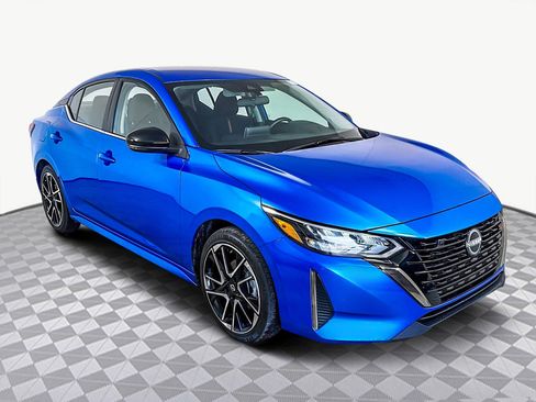 Used 2025 Nissan Sentra SR image 11