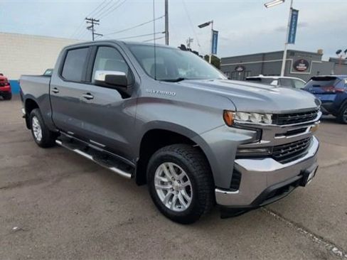 Used 2019 Chevrolet Silverado 1500 LT w/ All-Star Edition image 2