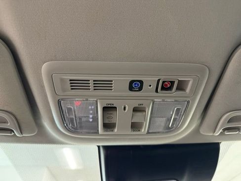 Used 2021 Honda Insight Touring image 19