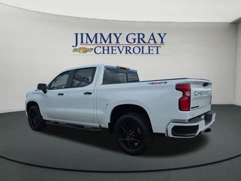 New 2026 Chevrolet Silverado 1500 RST w/ Redline Edition AWD/4WD image 3