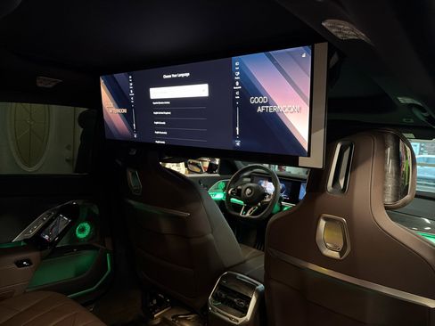 Used 2025 BMW 760i xDrive 760i xDrive image 30