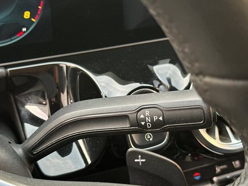 Used 2021 Mercedes-Benz GLA 250 4MATIC image 20