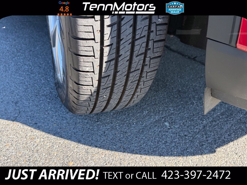 Used 2022 Ford Escape Titanium w/ Titanium Elite Package AWD/4WD image 9