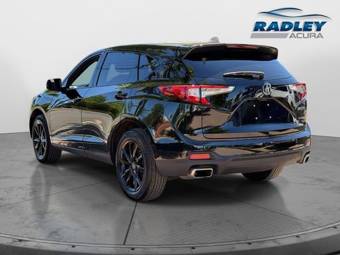 Used 2025 Acura RDX SH-AWD image 4