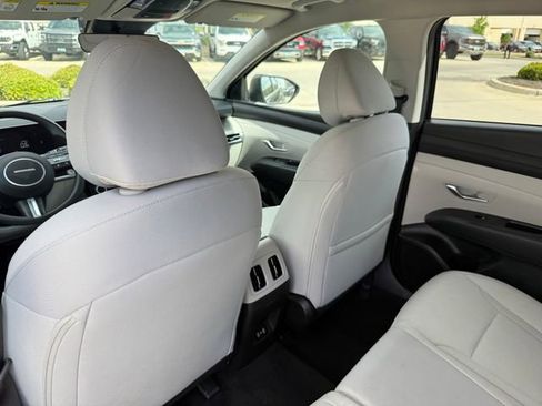 Used 2025 Hyundai Tucson SEL image 28