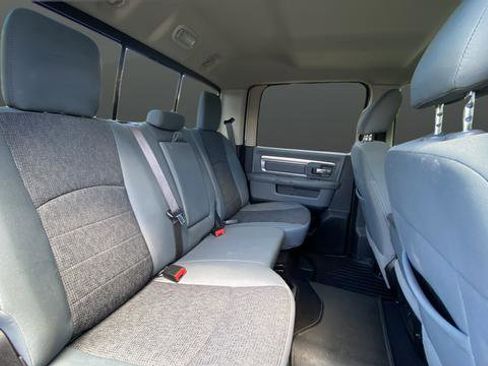 Used 2019 RAM 1500 Big Horn AWD/4WD image 24