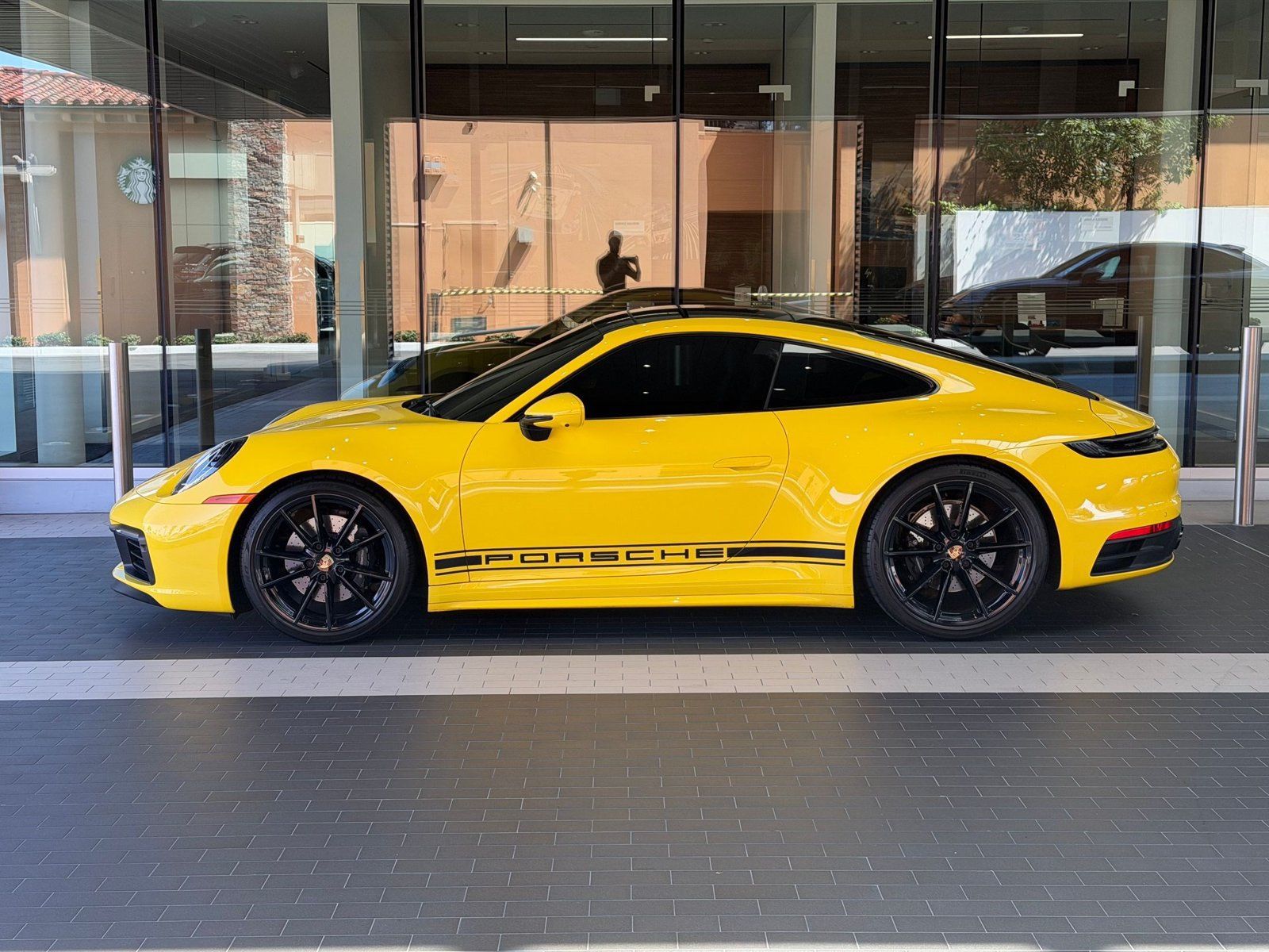 Certified 2023 Porsche 911 Carrera 4S AWD/4WD image 2