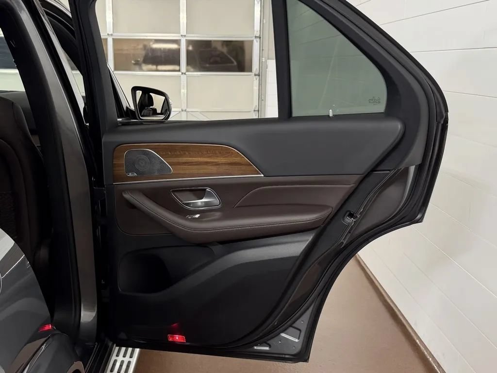 Used 2021 Mercedes-Benz GLE 350 4MATIC image 39