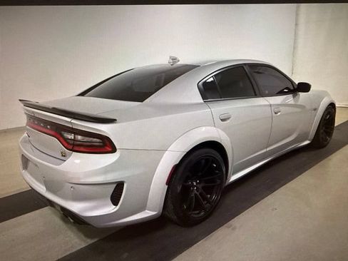 Used 2023 Dodge Charger Scat Pack RWD image 2