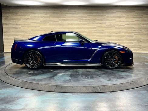 Used 2013 Nissan GT-R Premium AWD/4WD image 21