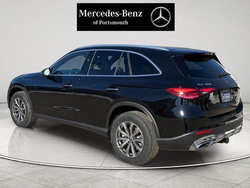 Certified 2026 Mercedes-Benz GLC 300 4MATIC image 3