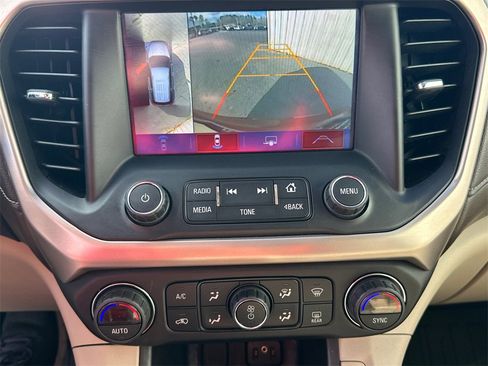 Used 2018 GMC Acadia Denali w/ Technology Package image 31