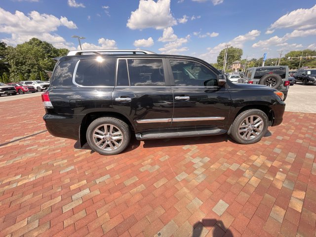 Used 2015 Lexus LX 570 4WD image 36