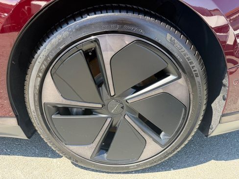 Used 2023 Lucid Air Touring AWD/4WD image 60