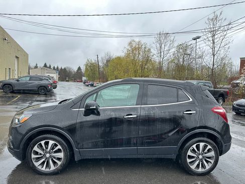 Used 2018 Buick Encore Essence FWD image 9