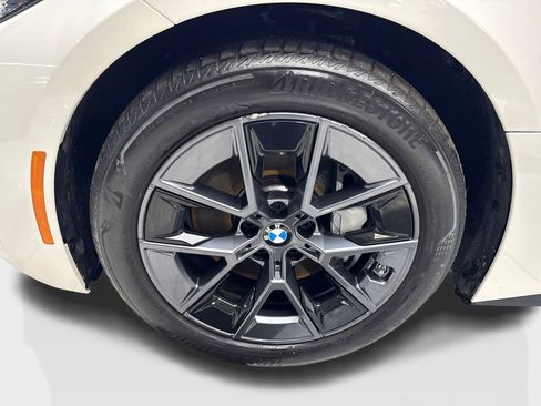 Used 2025 BMW i4 eDrive40 RWD image 76