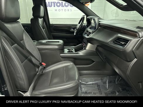 Used 2022 Chevrolet Tahoe Z71 w/ Luxury Package AWD/4WD image 19