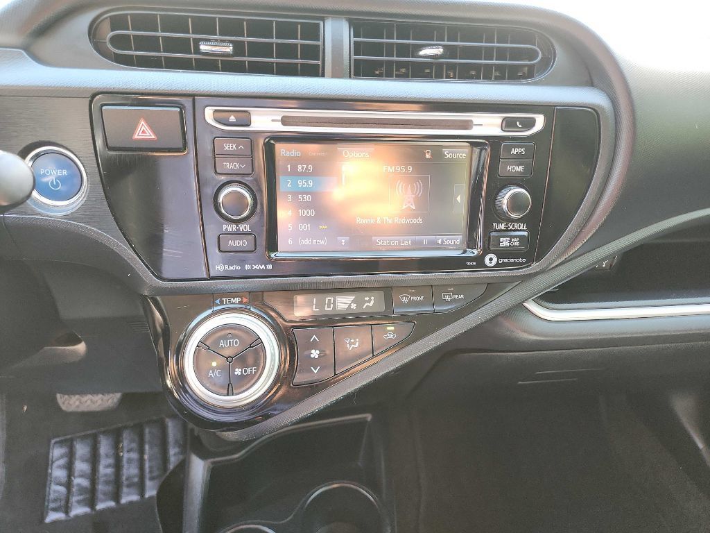 Used 2016 Toyota Prius C Three FWD image 19