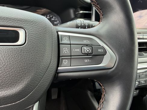 Used 2022 Jeep Compass Limited AWD/4WD image 26