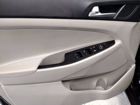 Used 2020 Hyundai Tucson SEL FWD image 18
