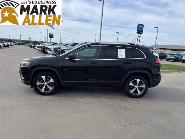 Used 2021 Jeep Cherokee Limited AWD/4WD image 3