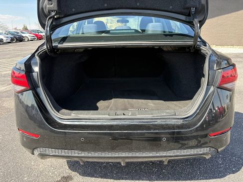 Used 2021 Nissan Sentra SV image 9