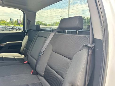 Used 2017 GMC Sierra 1500 SLE w/ SLE Value Package AWD/4WD image 15