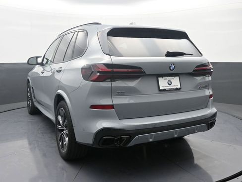 New 2026 BMW X5 M60i w/ Climate Comfort Package AWD/4WD image 7